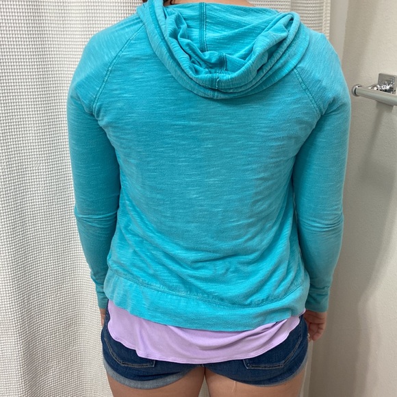 Women’s Mossimo Supply Co turquoise blue zip up jacket with hood. Size small. - Picture 6 of 12